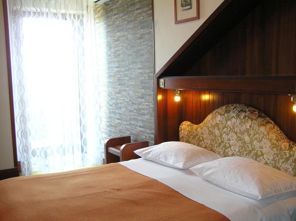 Guest House Lifestyle Holiday Opatija Extérieur photo