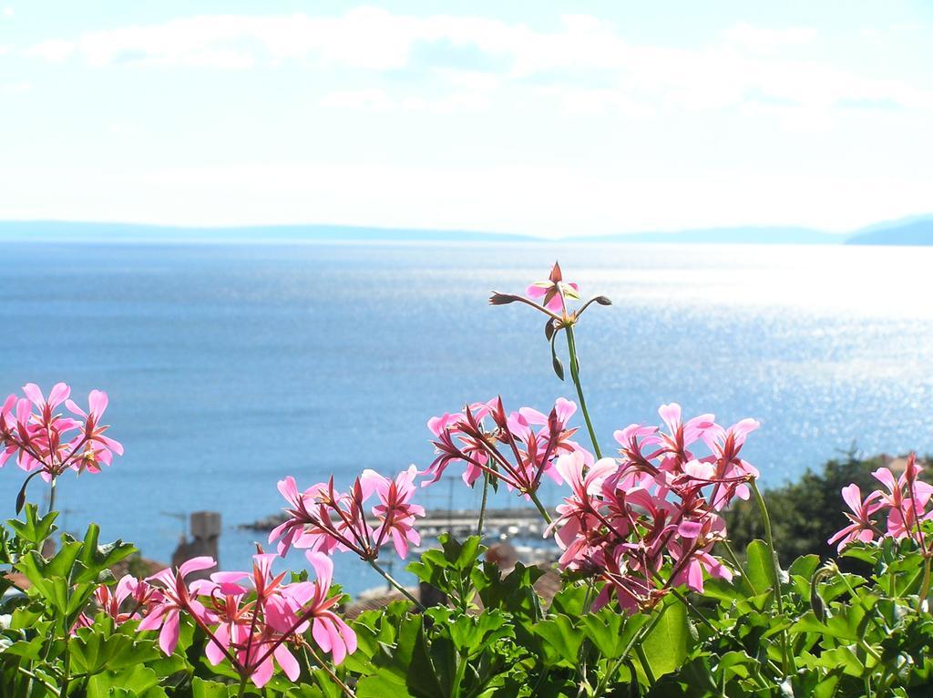Guest House Lifestyle Holiday Opatija Extérieur photo